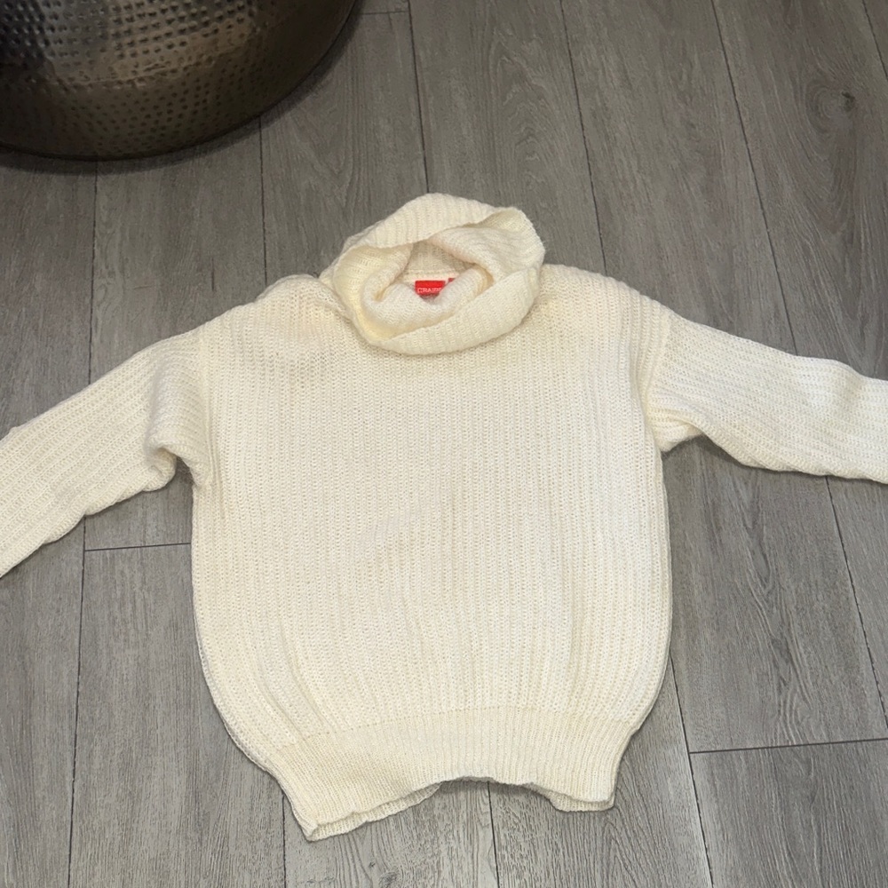 Vintage Crazy horse Cozy Cream Turtleneck Sweater size medium